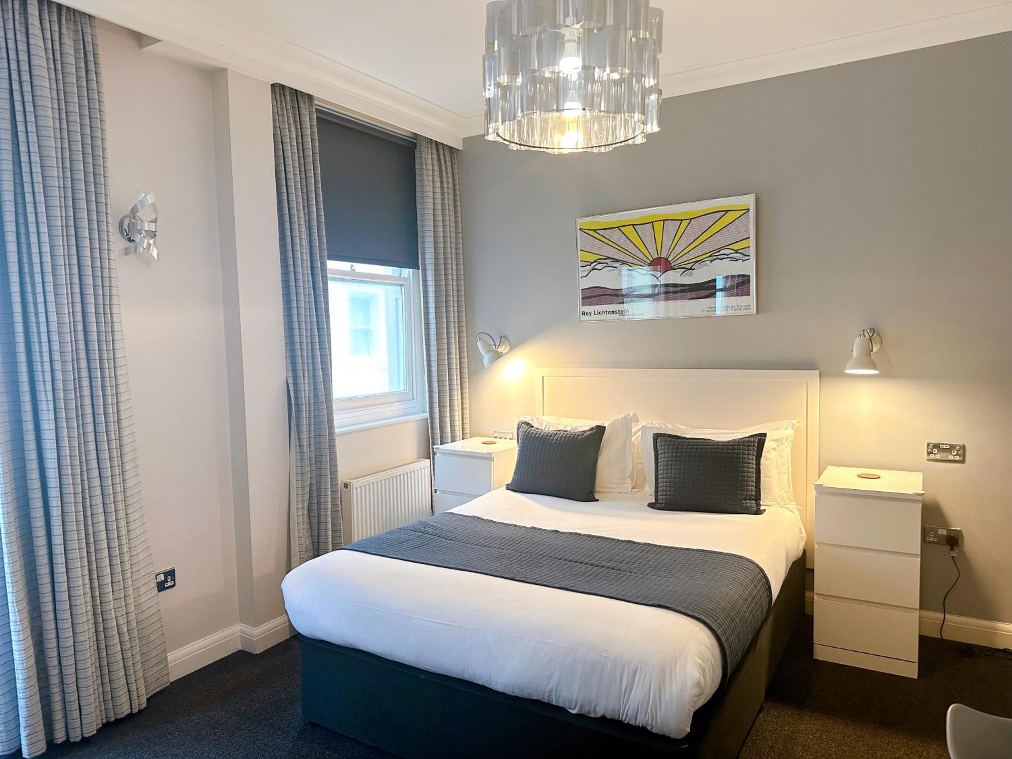 เลอจ็นด์ส โฮเต็ล Hotel Brighton ภายนอก รูปภาพ
